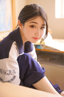 明星专题：廖碧儿